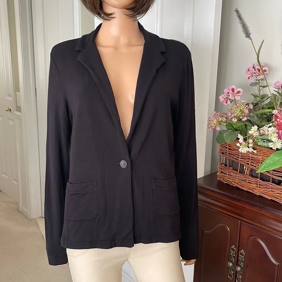CAbi black soft shell cardigan - Picture 2 of 8